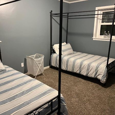 מתיוס Blue Lagoon Hostel Shared Room מראה חיצוני תמונה