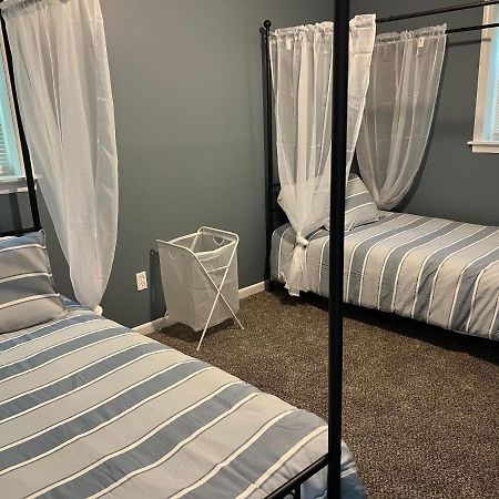 מתיוס Blue Lagoon Hostel Shared Room מראה חיצוני תמונה