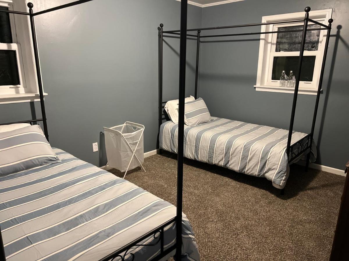 מתיוס Blue Lagoon Hostel Shared Room מראה חיצוני תמונה